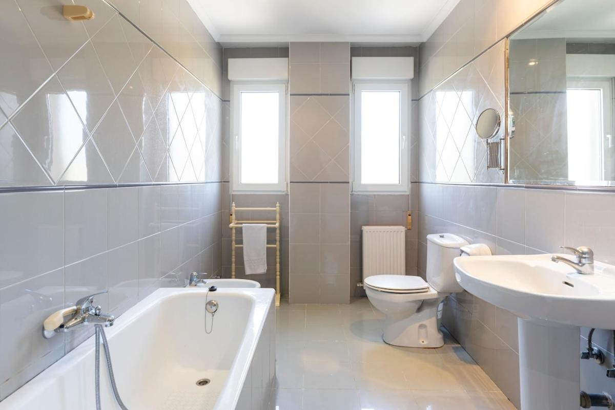 Villa Casa Con Jardin En Gama Bárcena de Cicero Exterior foto